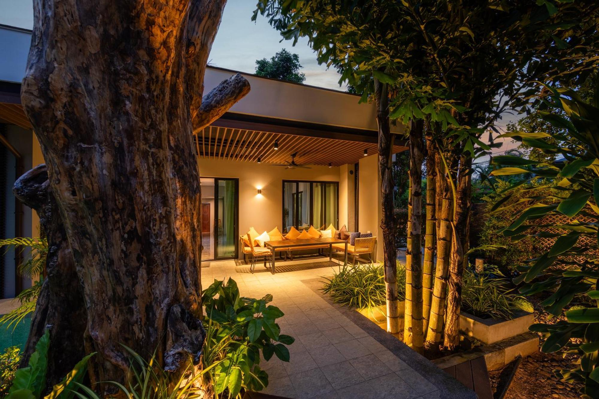 Baan Bua Estate By Tropiclook Villa Nai Harn ภายนอก รูปภาพ