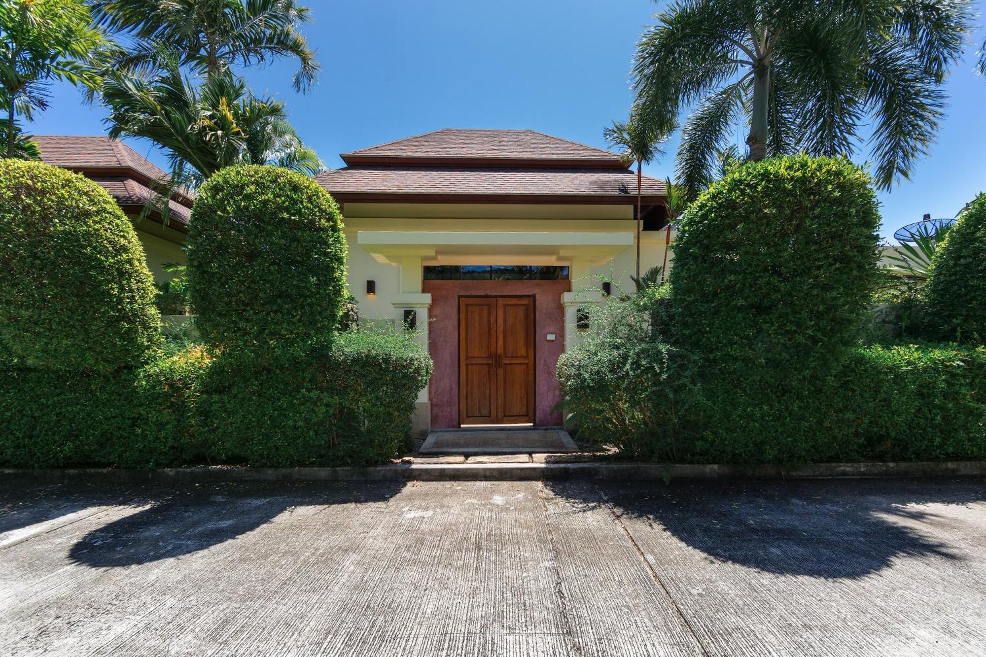 Baan Bua Estate By Tropiclook Villa Nai Harn ภายนอก รูปภาพ