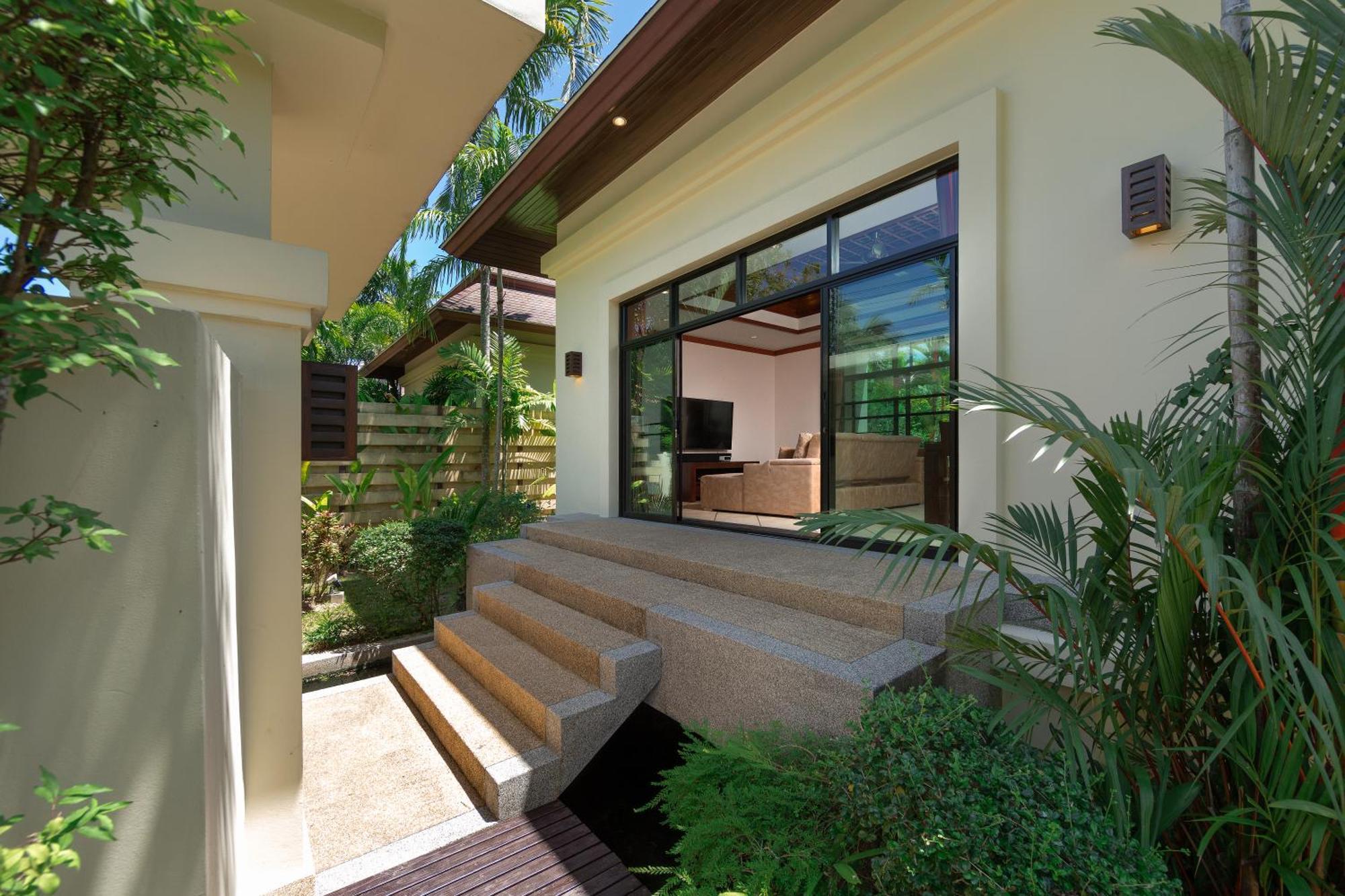 Baan Bua Estate By Tropiclook Villa Nai Harn ภายนอก รูปภาพ