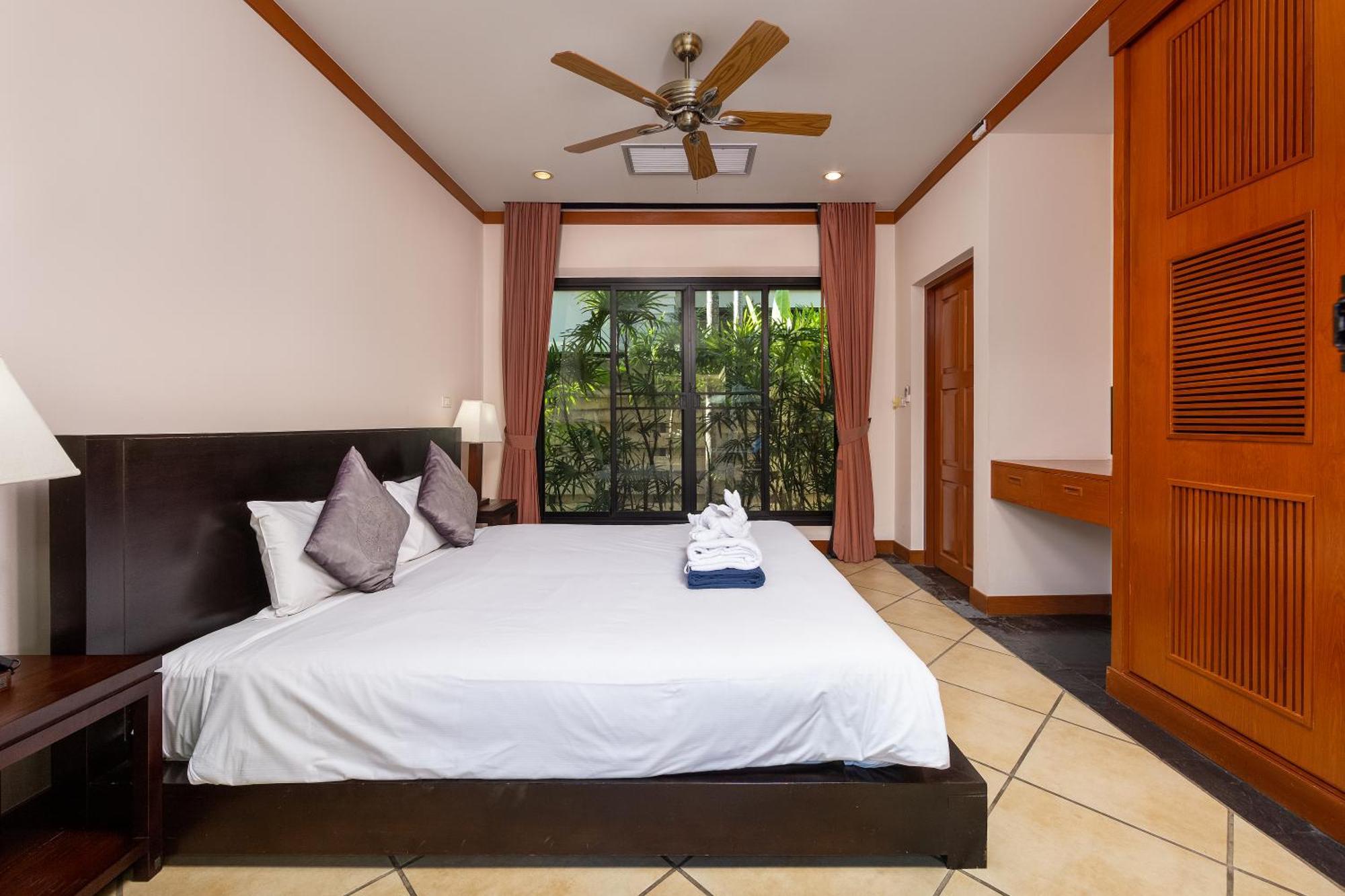 Baan Bua Estate By Tropiclook Villa Nai Harn ภายนอก รูปภาพ