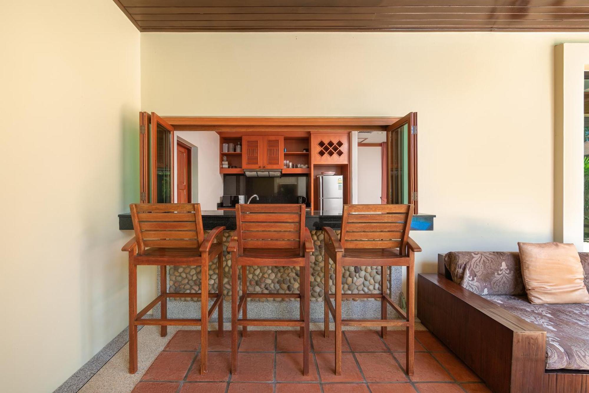 Baan Bua Estate By Tropiclook Villa Nai Harn ภายนอก รูปภาพ