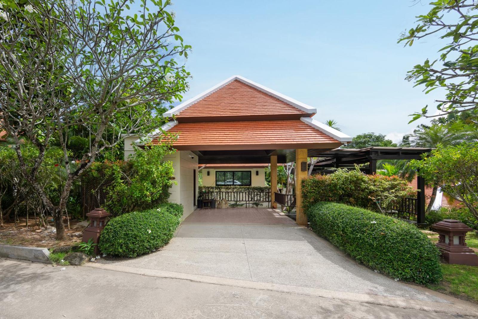 Baan Bua Estate By Tropiclook Villa Nai Harn ภายนอก รูปภาพ