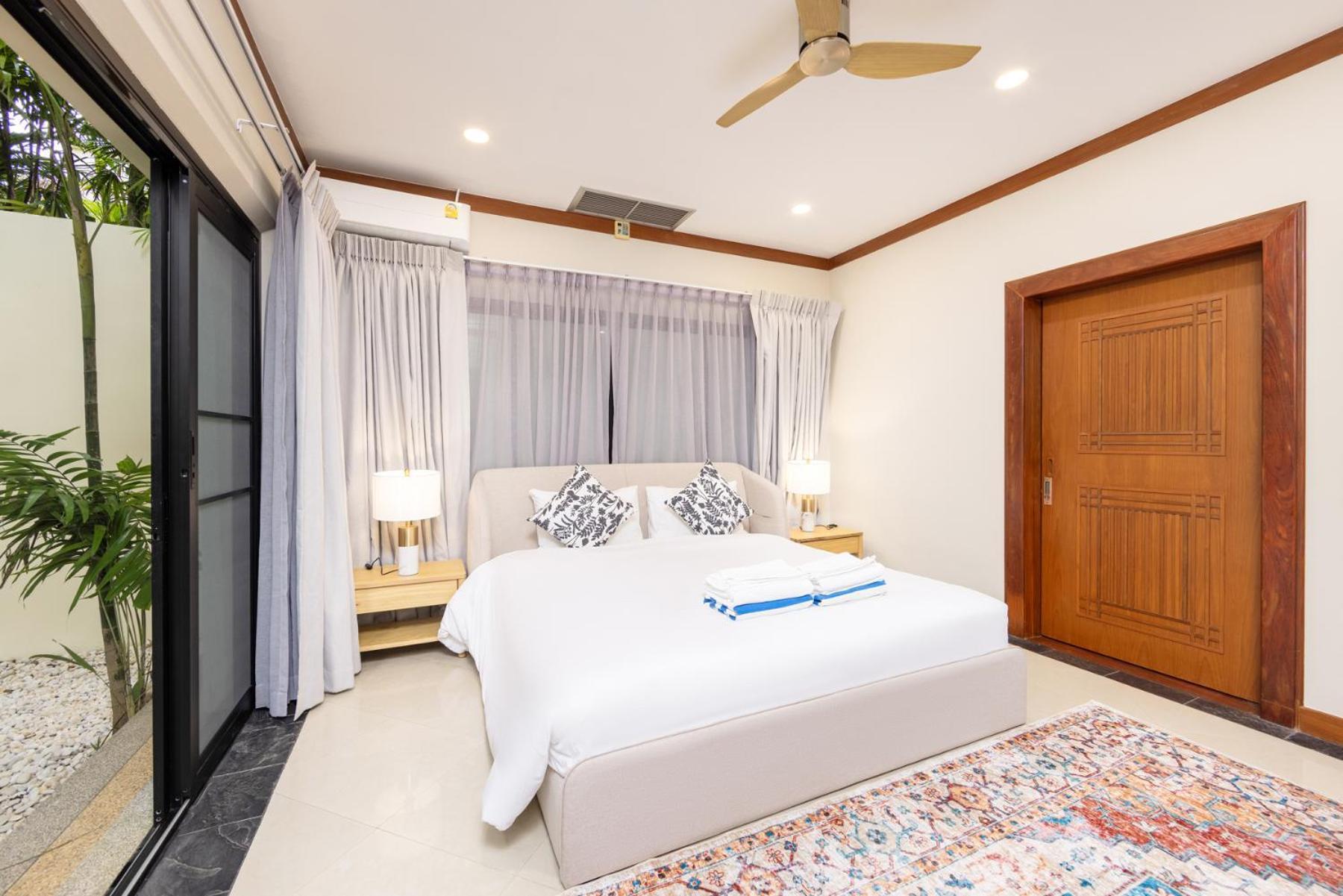 Baan Bua Estate By Tropiclook Villa Nai Harn ภายนอก รูปภาพ